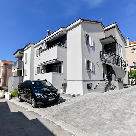 Luxe Apartments Zadar Buitenkant foto
