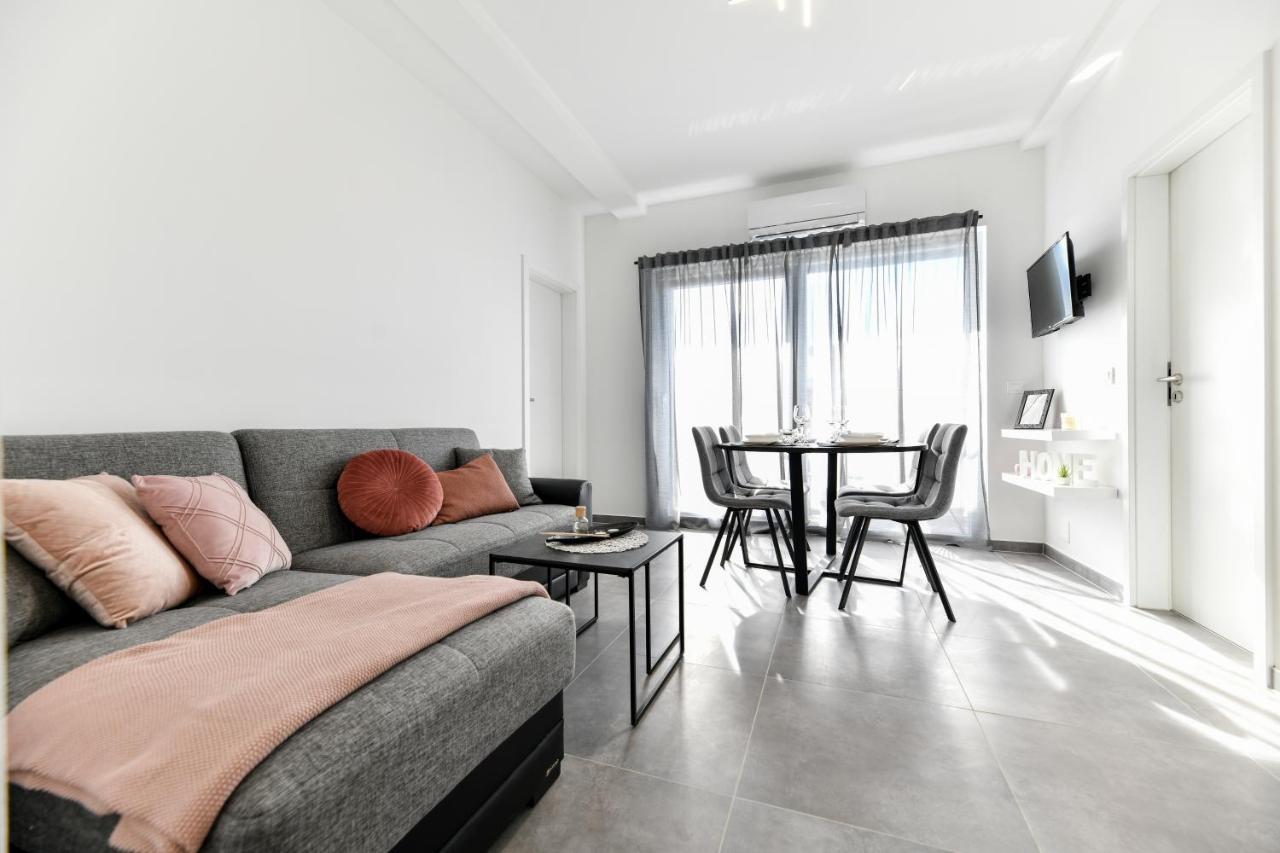 Luxe Apartments Zadar Buitenkant foto